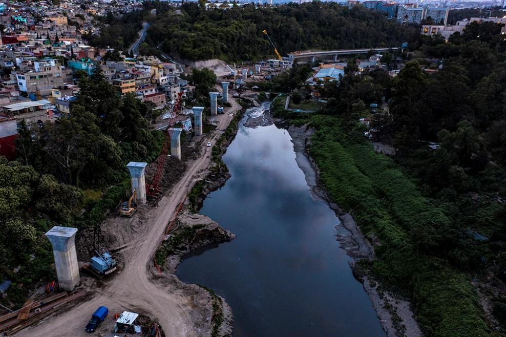 https://piedepagina.mx/wp-content/uploads/2023/09/Barranca_observatorio_Tren_Toluca_Duilio_Rodriguez.jpg