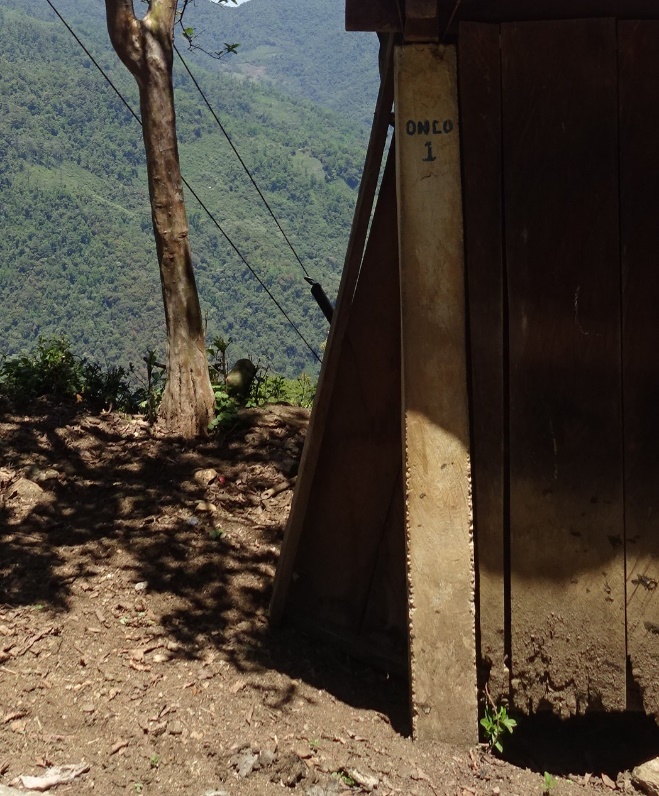 Imagen que contiene exterior, edificio, sucio, parado El contenido generado por IA puede ser incorrecto.